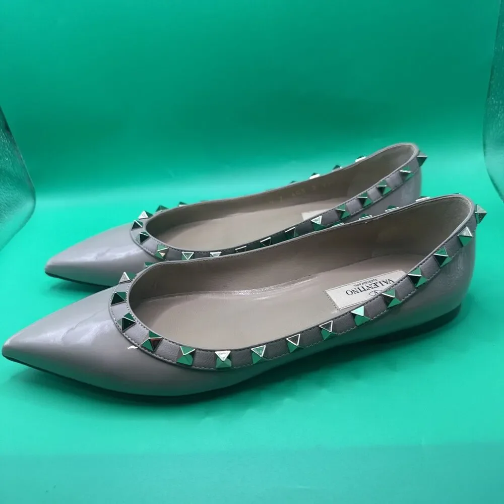Valentino Garavani Rockstud Ballet Flats EU 37/ US 7  Poudre (Full Inclusion)
